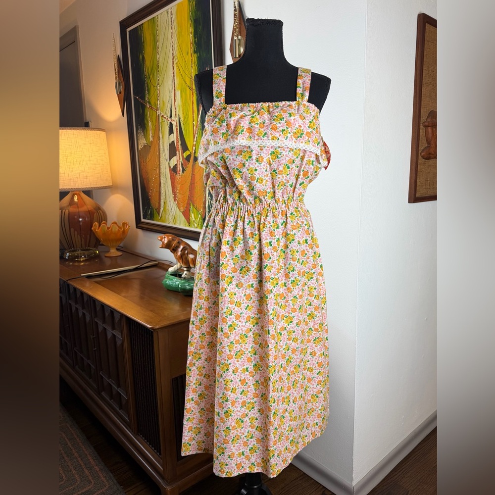 Vintage 1970s Floral Halter Summer Midi Dress New Old Stock Size M